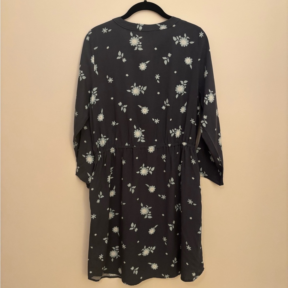 NWT LOFT Outlet Floral Long Sleeve Dress - Picture 4 of 4